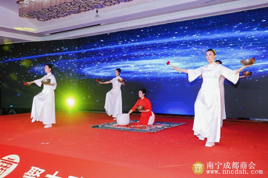 37097bf3120a41b2a38f0a9b14234ac5~tplv-tt-origin-web_gif.jpeg 37097bf3120a41b2a38f0a9b14234ac5~tplv-tt-origin-web_gif.jpeg